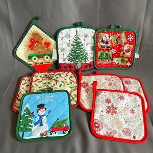 Set Of 8 Christmas-Themed Pot Holders With Snowman Santa Tree & Bear Designs Qui